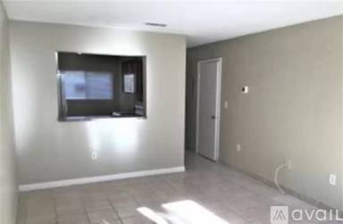 Main picture of 9489 Palm Cir N