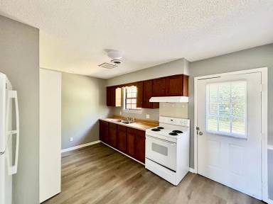 Main picture of Townhomes on Roberta
