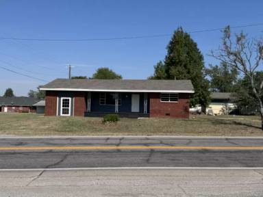 Main picture of 1 N C St