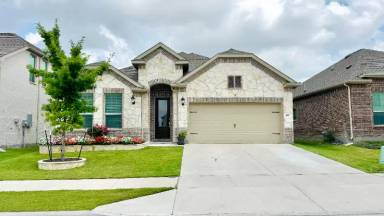 Main picture of 917 Rosebay Dr