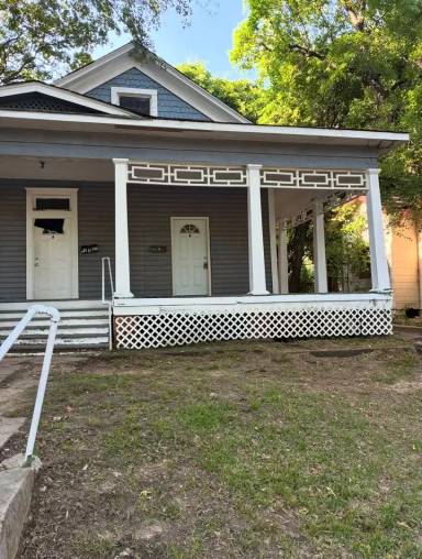 Main picture of 532 Egan St
