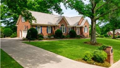 Main picture of 202 Mallowrose Ln