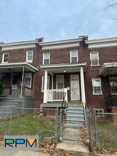Main picture of 2208 W Lanvale St