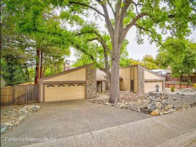 Main picture of 7719 Tobia Way