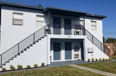 Main picture of 1180 W 31st St