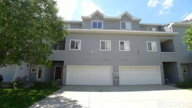 Main picture of 689 Kingfisher Ln