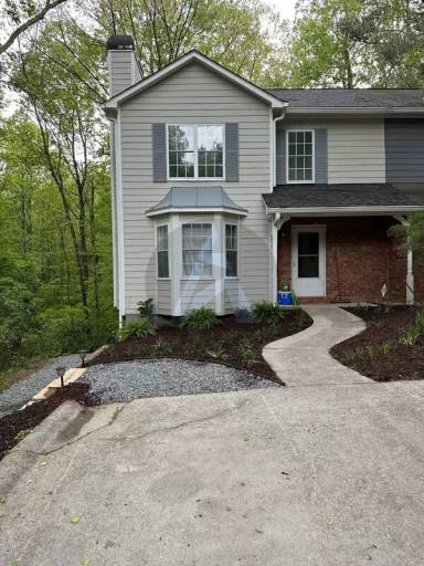 Main picture of 4433 Coopers Creek Dr SE