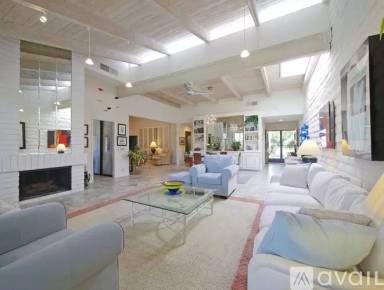 Main picture of 1355 Invierno Dr