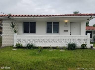 Main picture of 3449 SW 4th St