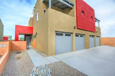 Main picture of 1631 Borrego Dr SE
