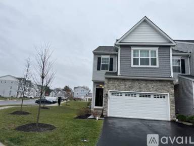 Main picture of 366 Ridgewood Dr