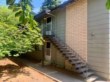 Main picture of 4798 Skyline Rd S