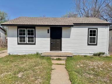 Main picture of 3801 SW 43rd St