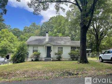Main picture of 312 Oakhurst Ave