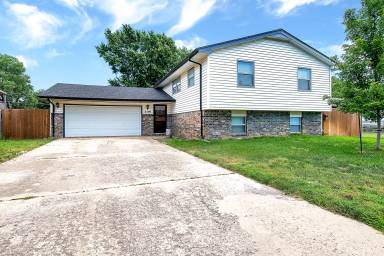 Main picture of 3426 S McComas St