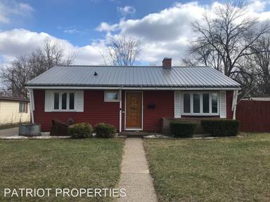 Main picture of 929 Lemonweir Pkwy