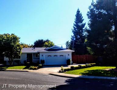 Main picture of 1330 Edinburgh Ct