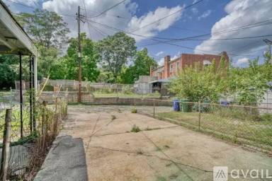 Main picture of 508 S Longwood St