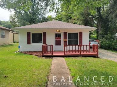 Main picture of 913 SW Watson Ave