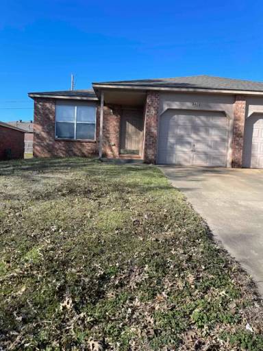 Main picture of 2448 W Mary Dr