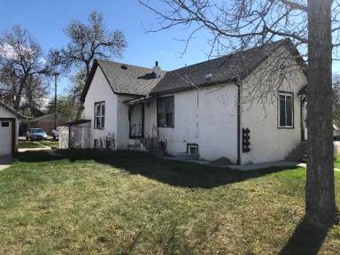 Main picture of 742 Cook Ave