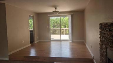 Main picture of 11712 NE 67th Pl