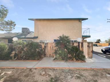 Main picture of 209 N Alvord St