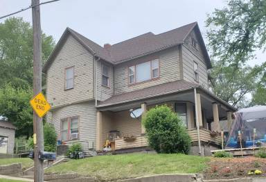 Main picture of 1200 E Washington Ave