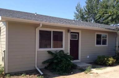 Main picture of 5840 Newport St