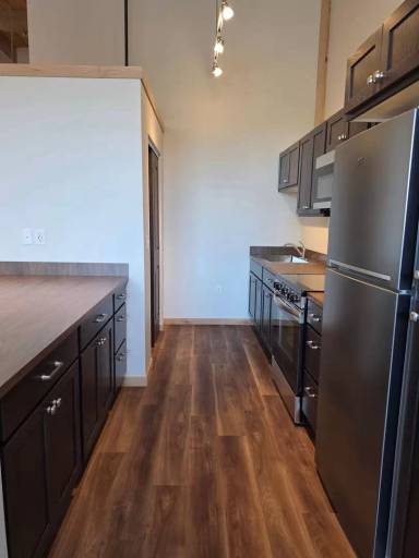 Main picture of 1209 Main St