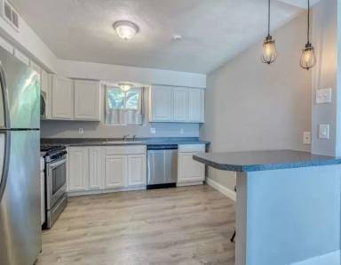 Main picture of The Cascades Condominiums