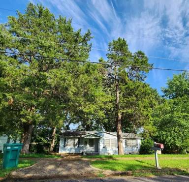 Main picture of 1719 56th Ave E