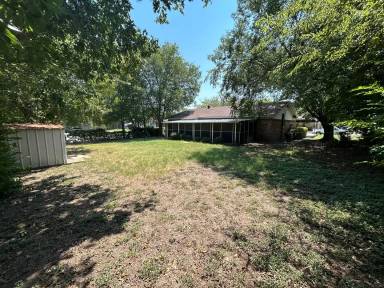 Main picture of 6053 Ridgecrest Dr