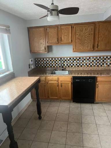 Main picture of 23673 Banbury Cir