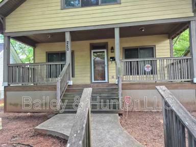 Main picture of 250 Hendrix Ave SW