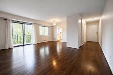 Main picture of 10507 Weymouth St