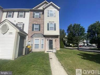 Main picture of 300 Assembly Point Ct
