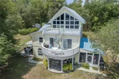 Main picture of 202 Cue Lake Dr