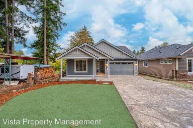 Main picture of 11636 62nd Ave E