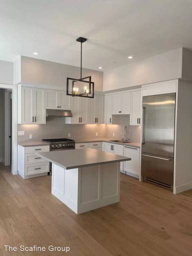 Main picture of 761 University Dr