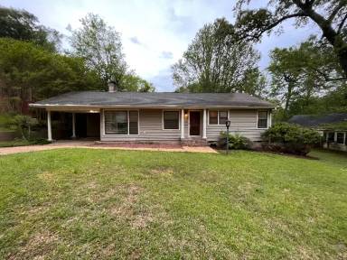 Main picture of 1207 Southdown Pkwy