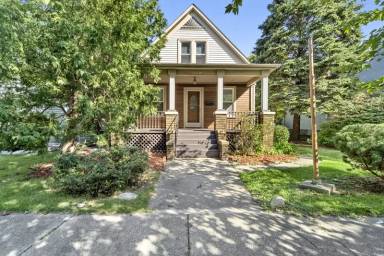 Main picture of 1126 Chestnut St