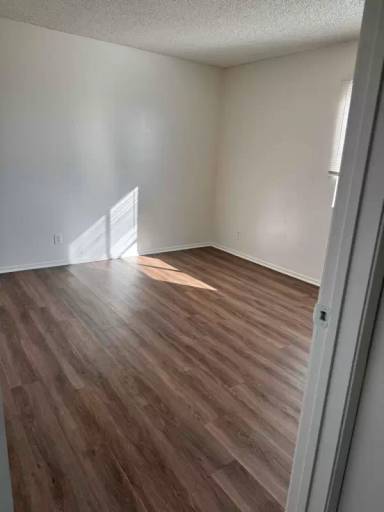 Main picture of 38445 10th Pl E