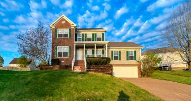 Main picture of 2808 Aston Woods Ct