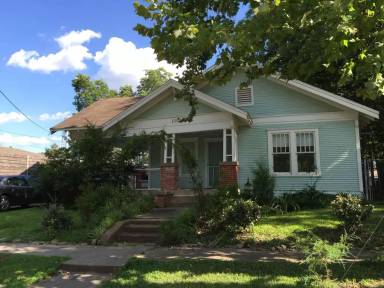 Main picture of 1303 Greenville St