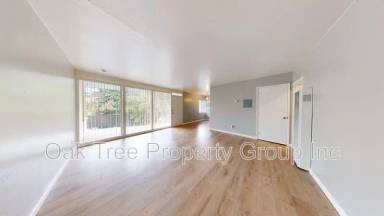 Main picture of 838 Cedar St