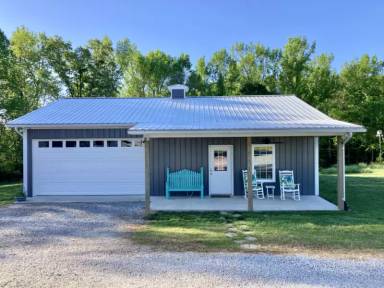 Main picture of 134 Big Pine Rd