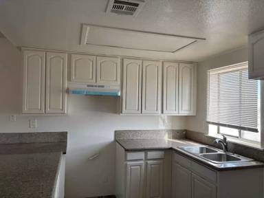 Main picture of 509 E Avenue Q1