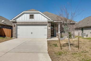 Main picture of 14419 Rifleman Rd