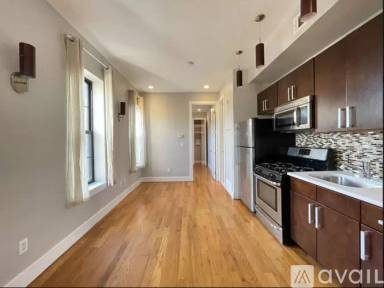 Main picture of 355 Stockton St
